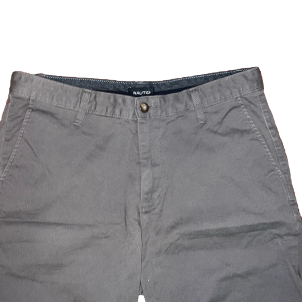 size 34 grey nautica “the deck short” stretch - Picture 3 of 5